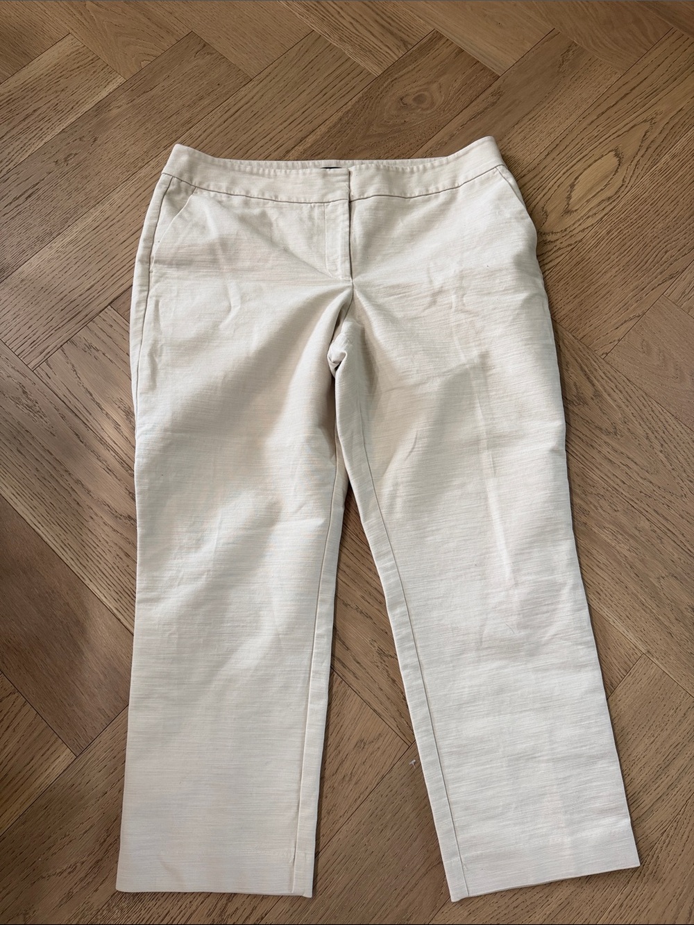 Ann Taylor Cream Straight-Leg Ankle Length Pants, size 14, 97% cotton and 3% spa